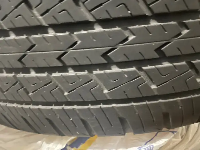 Four All Season tires on alloy rims for sale,  225/65/R17 in Tires & Rims in Mississauga / Peel Region - Image 4