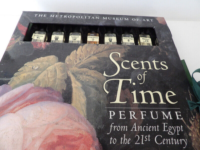 Metropolitan Museum of Art Scents of Time Perfume Set in Arts & Collectibles in Ottawa