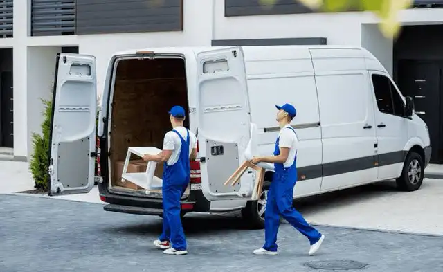 Moving Services403495667641231361