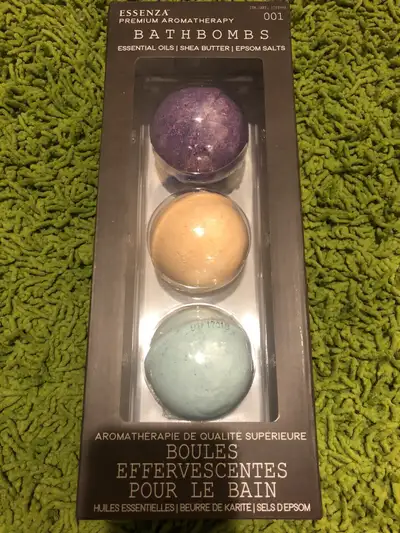 Essenza Aromatherapy Jumbo bath bombs  -NIB, View more