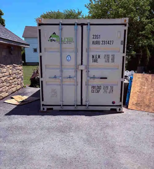 Shipping container 1 time use in Other in St. Catharines - Image 3