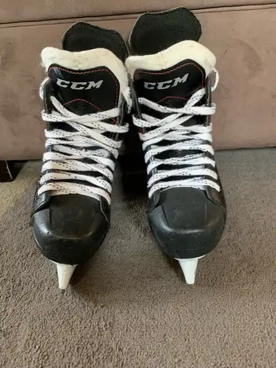 CCM Jetspeed FT340 Hockey Skates - Size 13Y, View more