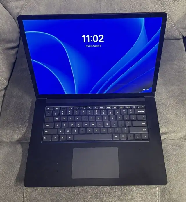 Microsoft Surface Laptop 5 |  12th Gen | 16GB RAM | 256GB SSD | in Laptops in Ottawa - Image 6