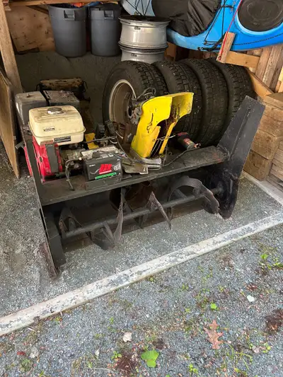 13hp electric start snow blower. Battery comes with and in working condition. Electric controls for...