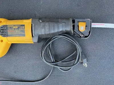 "DEWALT" DW-303M, RECIPROCATING SAW (corded), View more