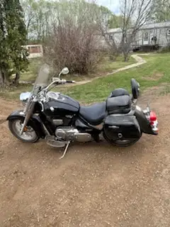 Suzuki C50 Cruiser, Black in excellent condition, all stock. 14,500 KM. Selling due to health. Askin...
