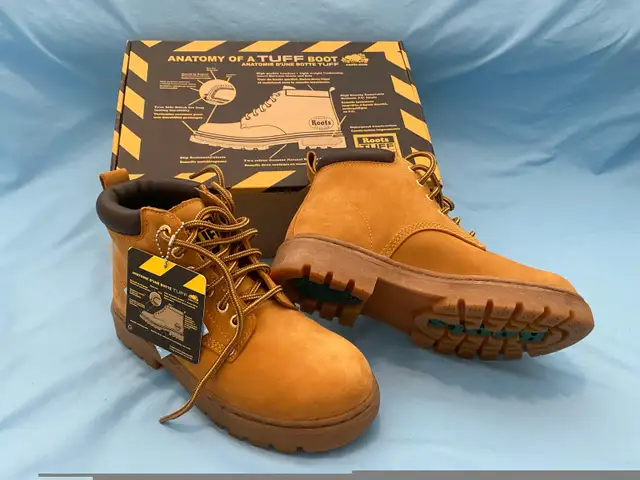 Roots TUFF leather boot  - size 5.5M/7.5W (brand new) in Women's - Shoes in Markham / York Region - Image 7