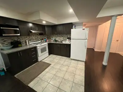 Brampton furnished single room for rent in the basement for one person Shared kitchen and bathroom w...