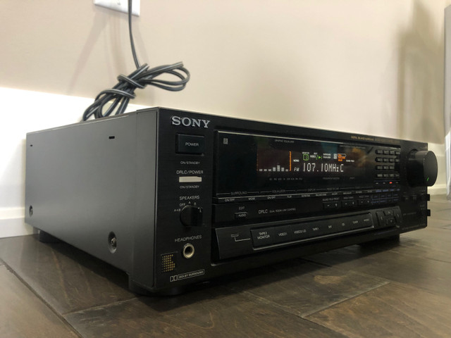 QUALITY SONY STEREO RECEIVER  in Stereo Systems & Home Theatre in La Ronge