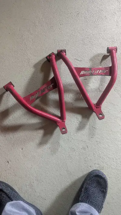Highlifter Arched A-Arms for Honda Rubicon 500 Honda Foreman 500 Fit years 2015-2019 Used but in goo...