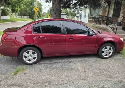 2006 saturn ion 4 door with remote start with 2 key fobs . Lady driven has 114 391 kms .Oil l change...