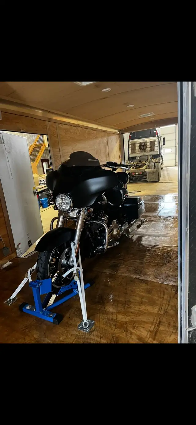 2020 Harley Davidson street glide  in Touring in Grande Prairie - Image 7