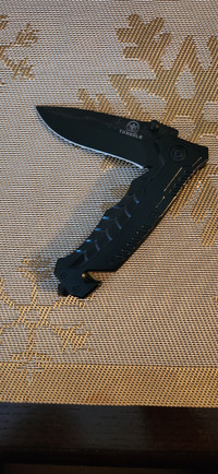 Tansole knife