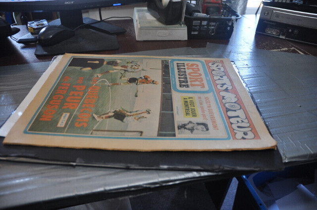 Sport moteur illustre 1974 hockey nhl newspaper la crosse les qu dans Art et objets de collection  à Victoriaville - Image 2