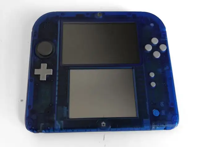 Clear Blue Nintendo 2DS with 110+ 3DS games in Nintendo Switch in Saskatoon - Image 5