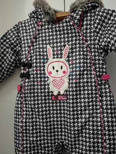 3 BEAUTIFUL SNOWSUIT IN MINT CONDITION (LIKE BRAND NEW), View more