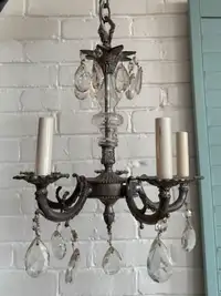 Lustre chandelier ancien (vintage) couleur argenté