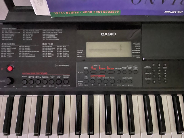 Casio Keyboard - CT-X700 with stand and stool in Pianos & Keyboards in City of Toronto - Image 2