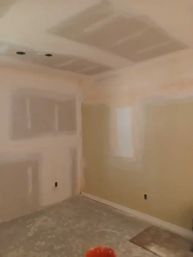 DRYWALL MUD AND TAPE520323859040839686