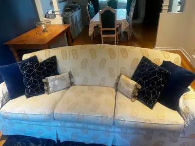 FREE-GRATUIT Beige Paisley Couch Sofa Divan, View more