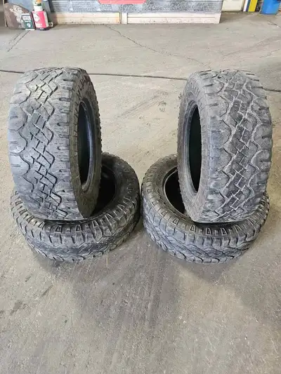 YES AVALABLE!! NO NEED TO ASK!! Please call or txt only 647*881*8433 35x12.50R20 GOODYEAR WRANGLER D...