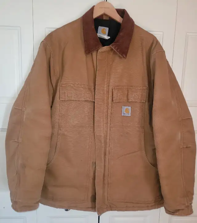 Carhartt - Jacket C03 - Bib pants R01 - youth bib pants RN in Other in Red Deer - Image 2