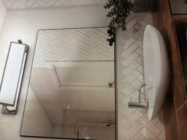 Artika Vanity Light in Indoor Lighting & Fans in Mississauga / Peel Region - Image 5