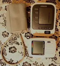 Blood Pressure Monitors  Automatic 2, Omron and Rexall with memo