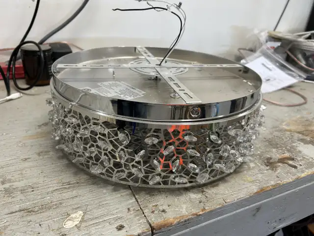 LED Light fixture in Electrical in Saskatoon - Image 2