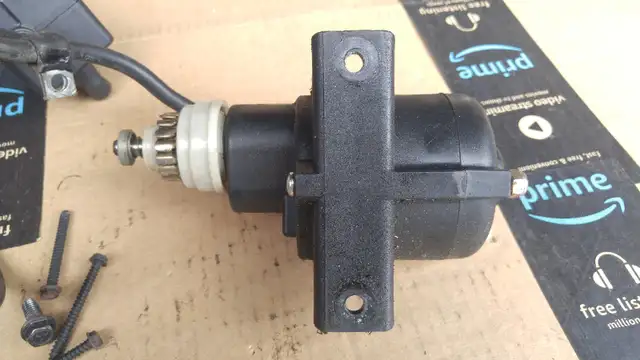 Toro R Tek engine ring gear & electric starter - needs pinion in Snowblowers in City of Toronto - Image 4