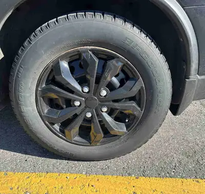 Tires and rims for sale 17” inch Set of 4 225/65R17/102S