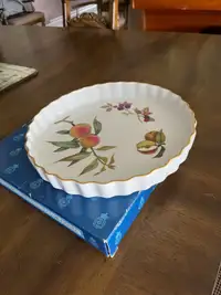 Ceramic serving pieces
