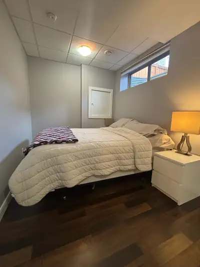 Cozy, Modern & Comfortable 2-Bedroom Near U of A (fully furnished) You must come see this modern bas...