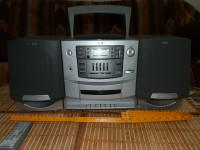 Sony CFD-Z550 CD, Cassette, AMFM Radio Mega Bass EQ BOOMBOX, VIN