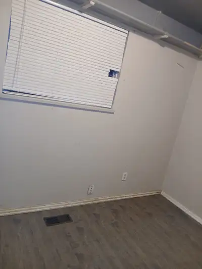A room for rent in a nice neighborhood ND NS Must have your own Wi-Fi and TV. No doing drugs no visi...
