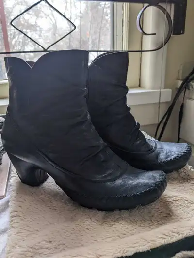 Indigo leather ankle boots - Size 9 1/2, View more