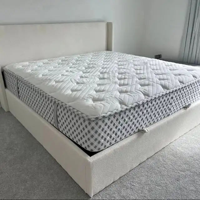 Brand New Hydraulic Lift Storage Bed Frame | Queen Size | NIB in Beds & Mattresses in Peterborough - Image 4