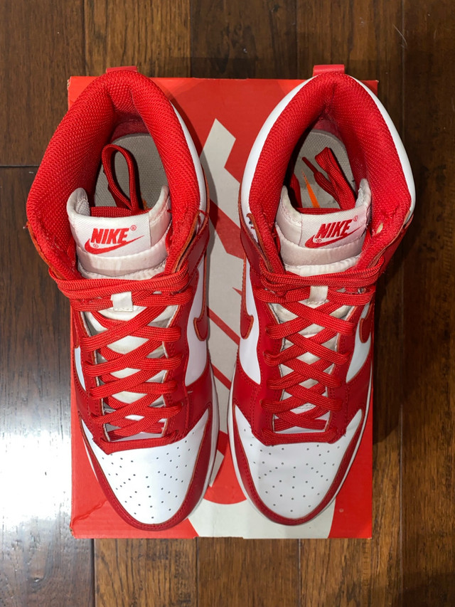 Size 10M - Nike Dunk High Championship Red  in Men's Shoes in Mississauga / Peel Region - Image 4