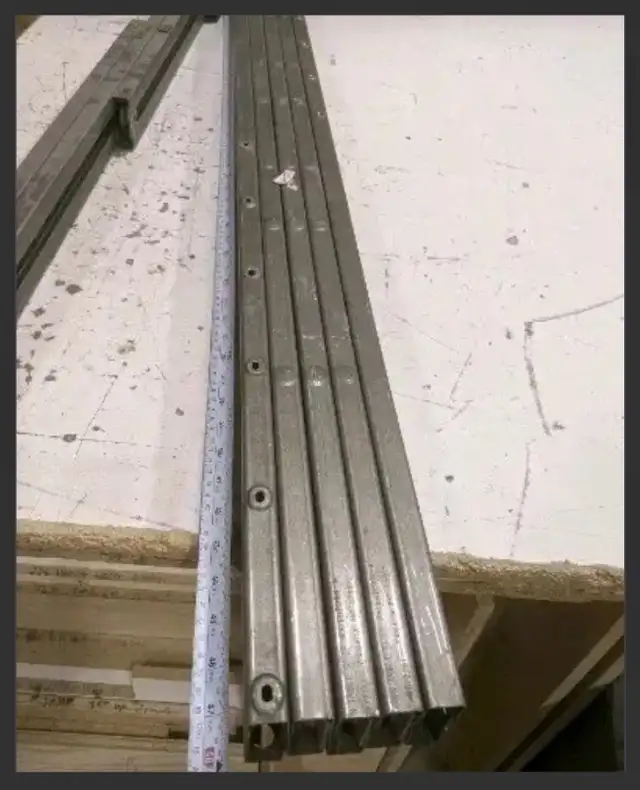 Metal Table Extensions63848996352515123