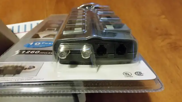 New power bars for computers and electronics, $22 each in General Electronics in Owen Sound - Image 3