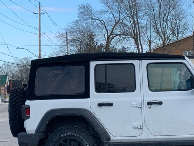 Wrangler Soft Top in Auto Body Parts in Barrie