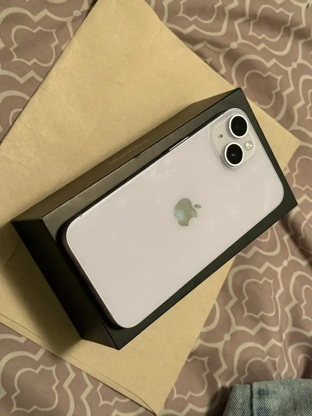 iPhone 14 - 128GB (85% battery)