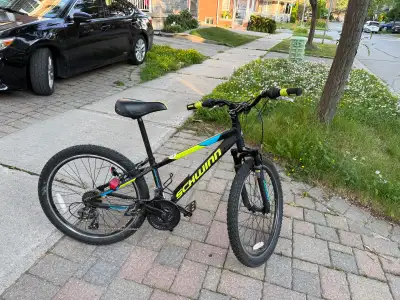 SuperCycle 24” Youth Bike. excellent condition, View more