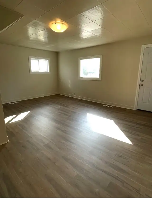 House for rent in Biggar,Sk 3 bed 1 bath