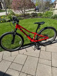 Trek 24” Precaliber boys bicycle bike