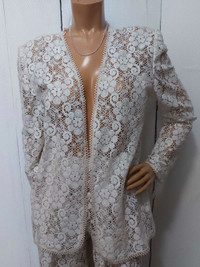 Womens Lace 2 piece Outfit size Small