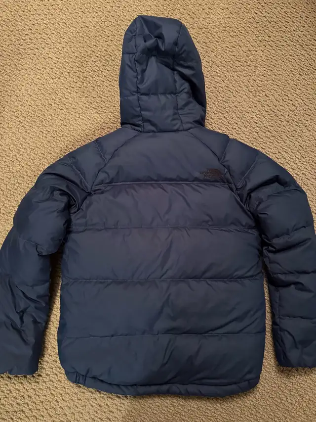 Boys’ NorthFace Down Puffer Jacket in Kids & Youth in Edmonton - Image 3