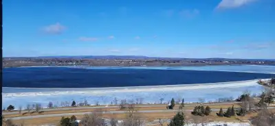 Ambleside Community Living: 2BR/1B with Stunning Views