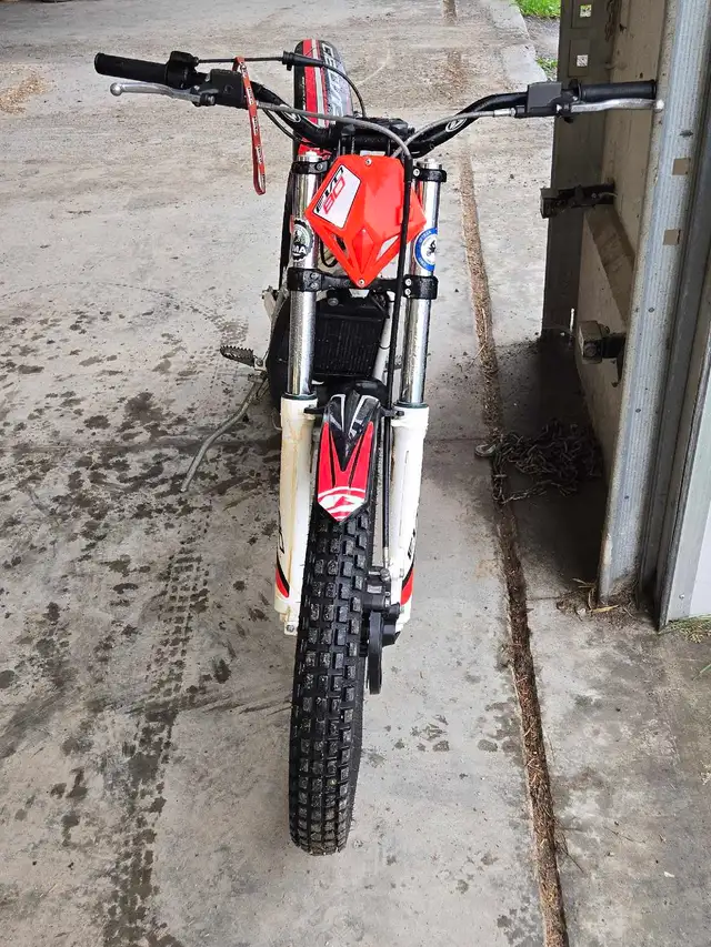 2 Beta 80 Trials in Dirt Bikes & Motocross in Ottawa - Image 5