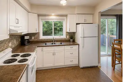 Price: $2,387/mo + approx. $150-$200 utilities Size: 2BDR 1BATH | Available: Sept 15 | Lease: 12+ mo...
